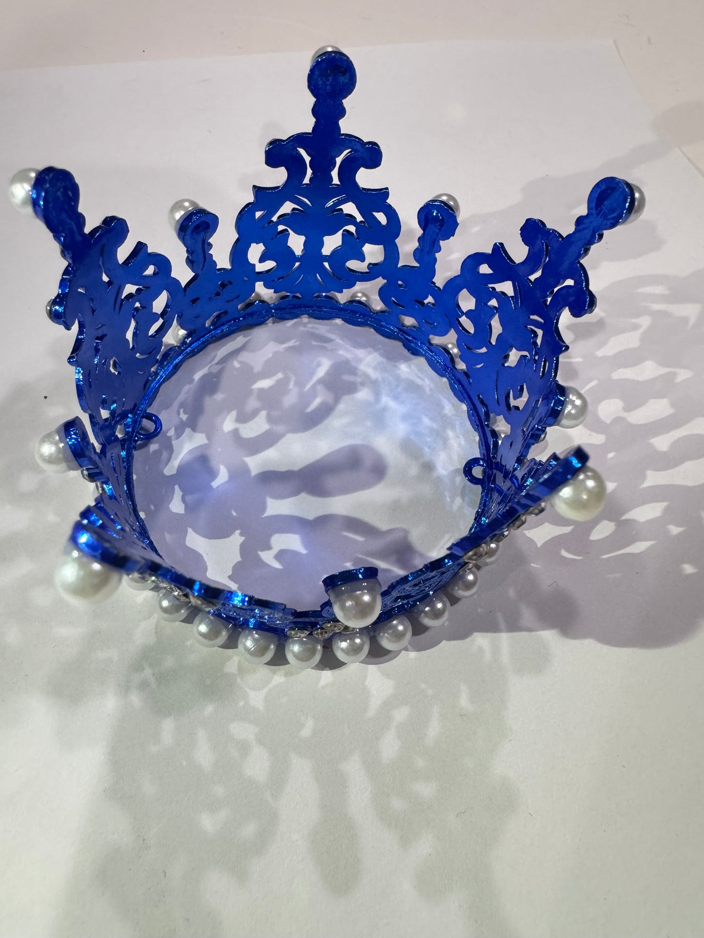 Medium Crown