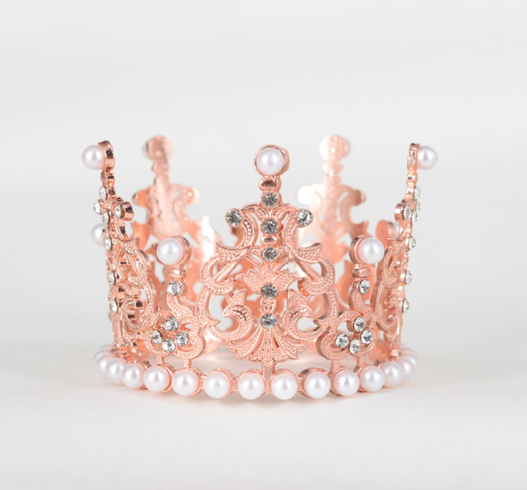 Medium Crown