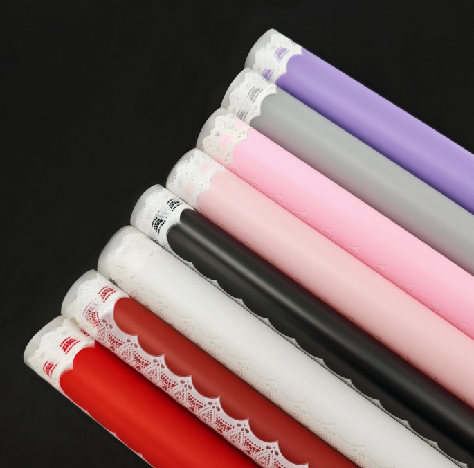 Lace-Edged Korean-Style Wrapping Paper