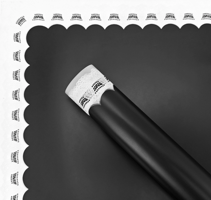 Lace-Edged Korean-Style Wrapping Paper