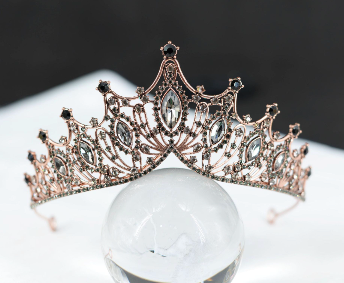 Large Crown decoration Ornaments